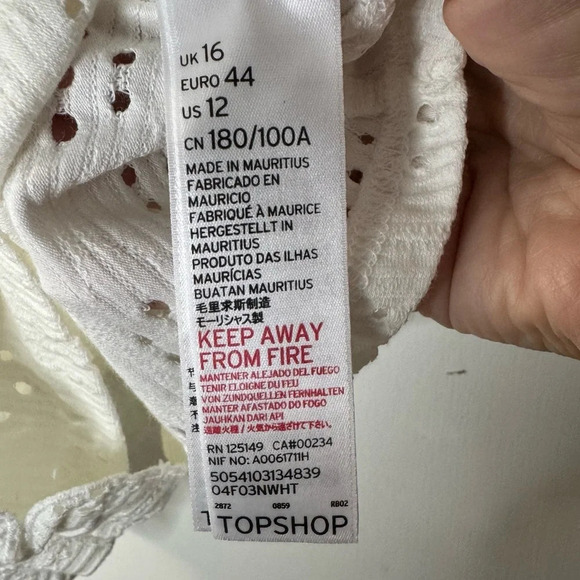 Topshop White Eyelet Ruffle Crop Top - Picture 5 of 6
